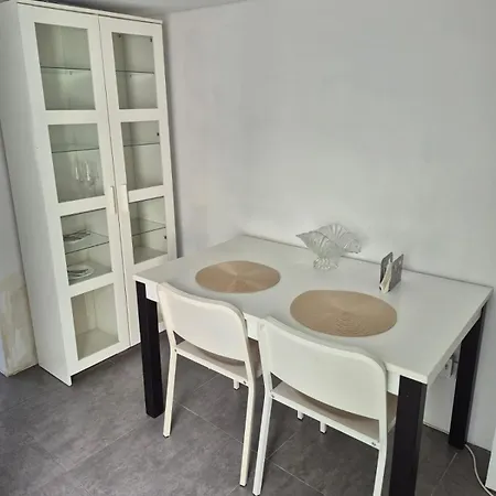 T1 Guest house Amadora
