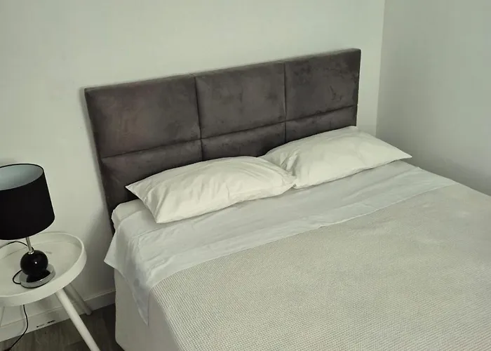 Perto Do Aeroporto Амадора